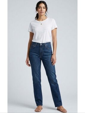 Old Navy Classic fit vintage jeans Size 14 S